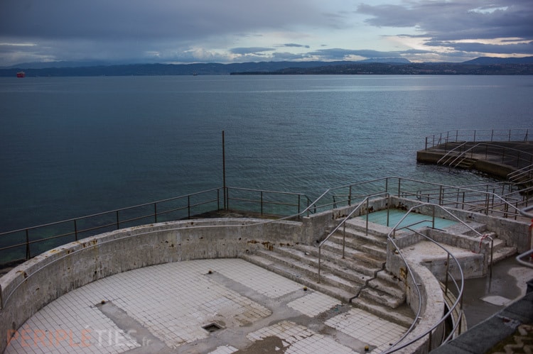 Front de mer d'Izola sur la côte slovène