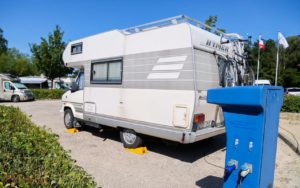 aire de services electricite camping car