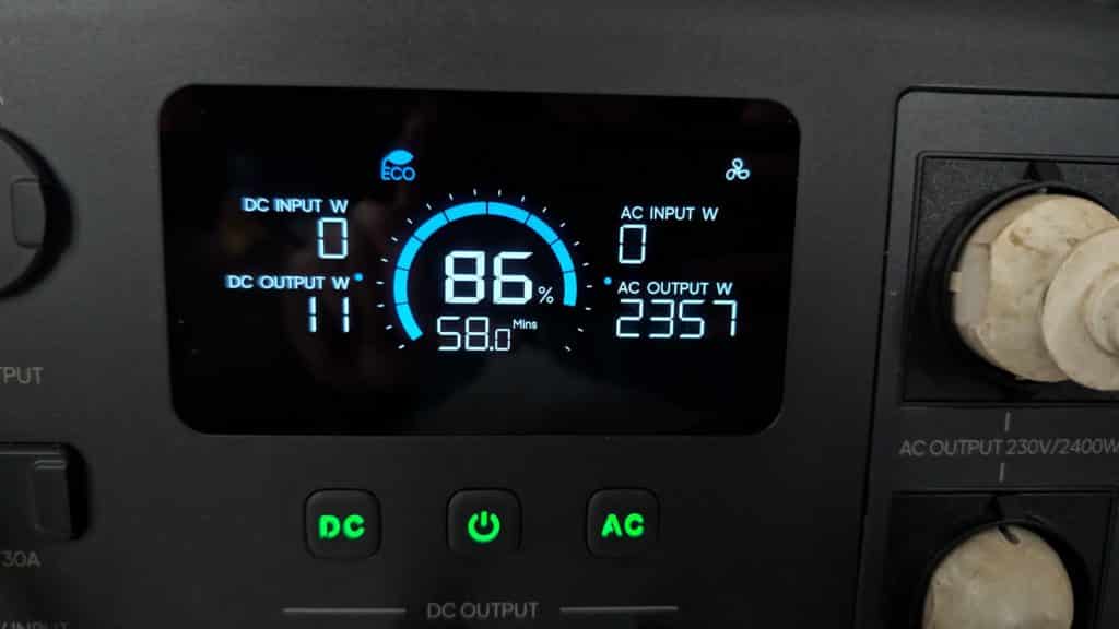 Écran Bluetti Elite 300 affichant autonomie restante