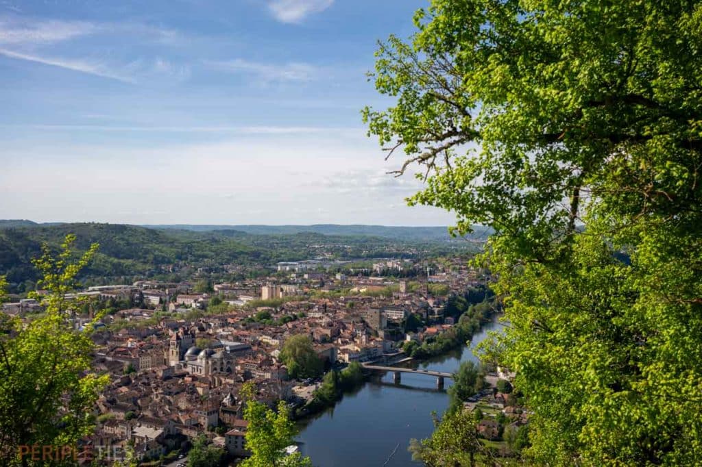 Vue sur Cahors depuis  le Mont Saint-Cyr