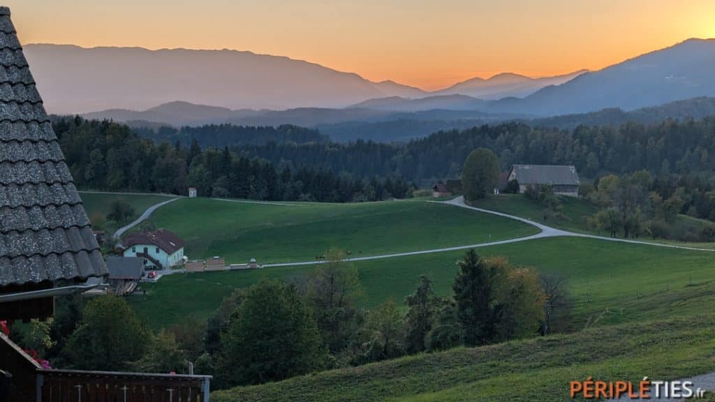 Coucher de soleil sur la campagne slovène